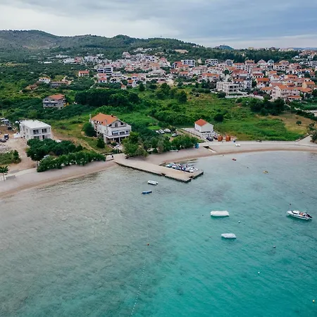 Lilly Bristak Apartment Vodice