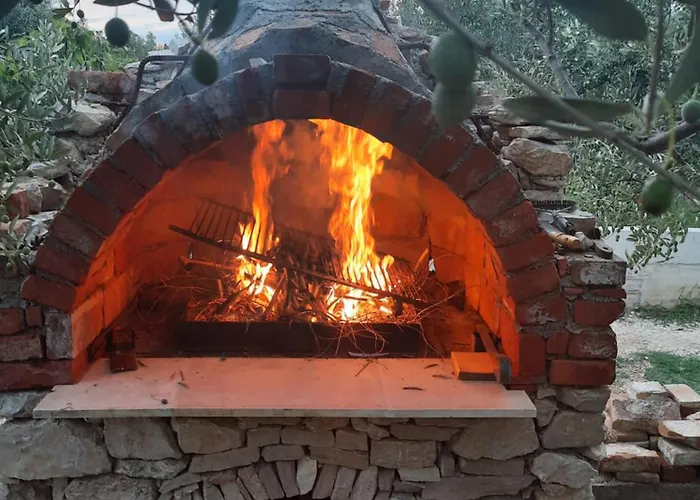 Lilly Bristak Βόντιτσε